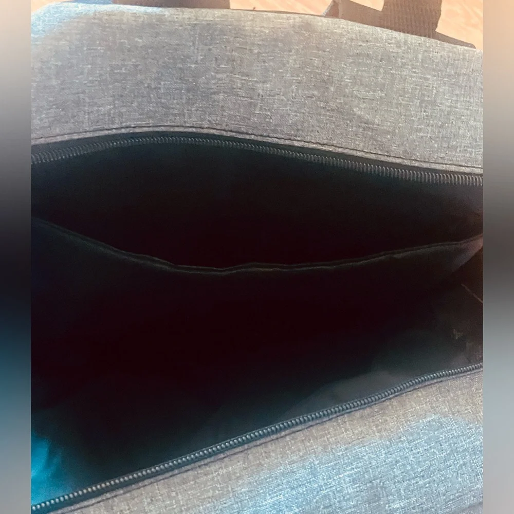 Boeing Aviation Backpack Gray Logo Laptop Travel School Bag NWOT - Picture 5 of 7